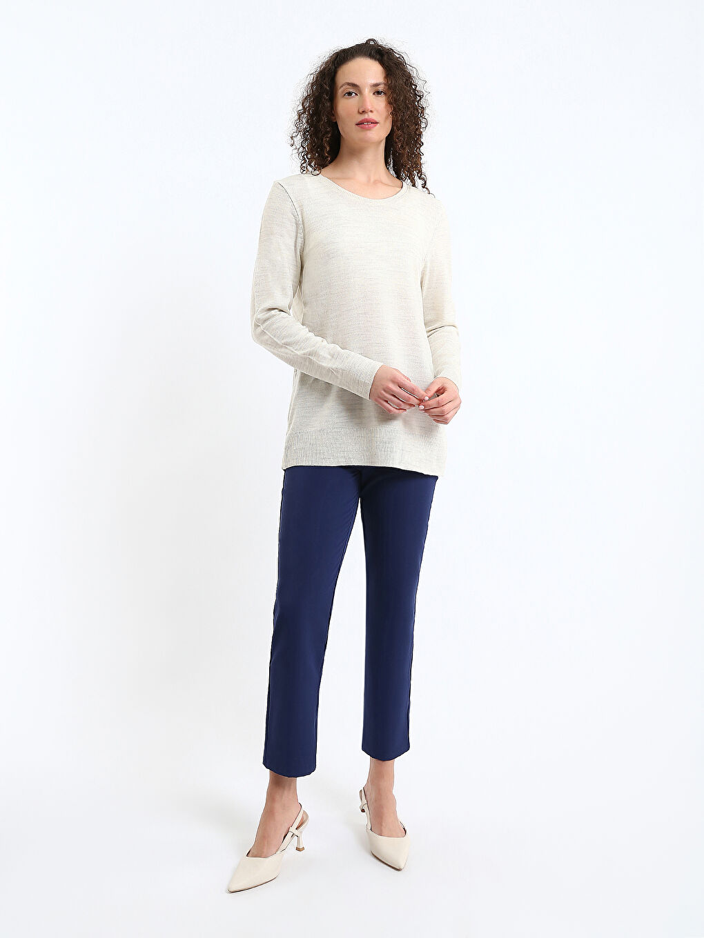 Crew Neck Women's Knitwear Sweater-1