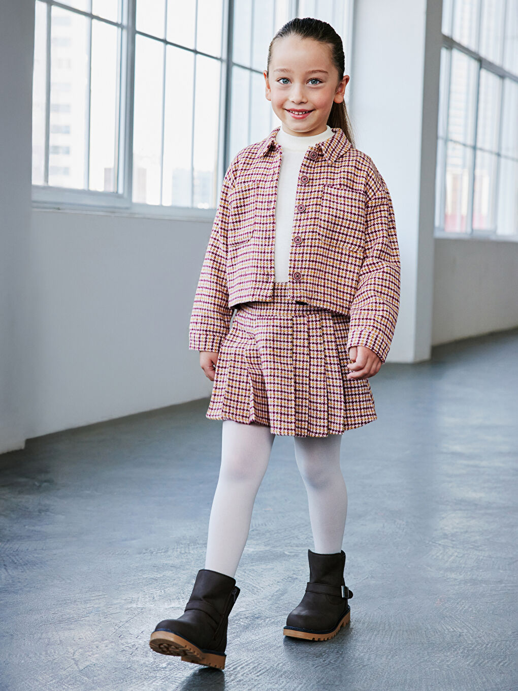 Pembe Ekose Desenli Kız Çocuk Etek ve Külotlu Çorap 2'li Takım