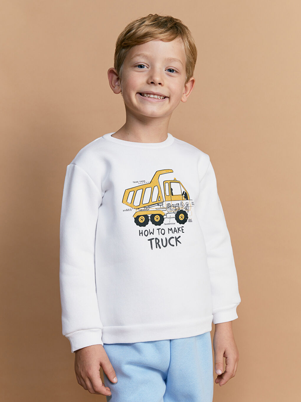 LCW Kids Beyaz Baskılı Erkek Çocuk Sweatshirt ve Eşofman Alt 2'li