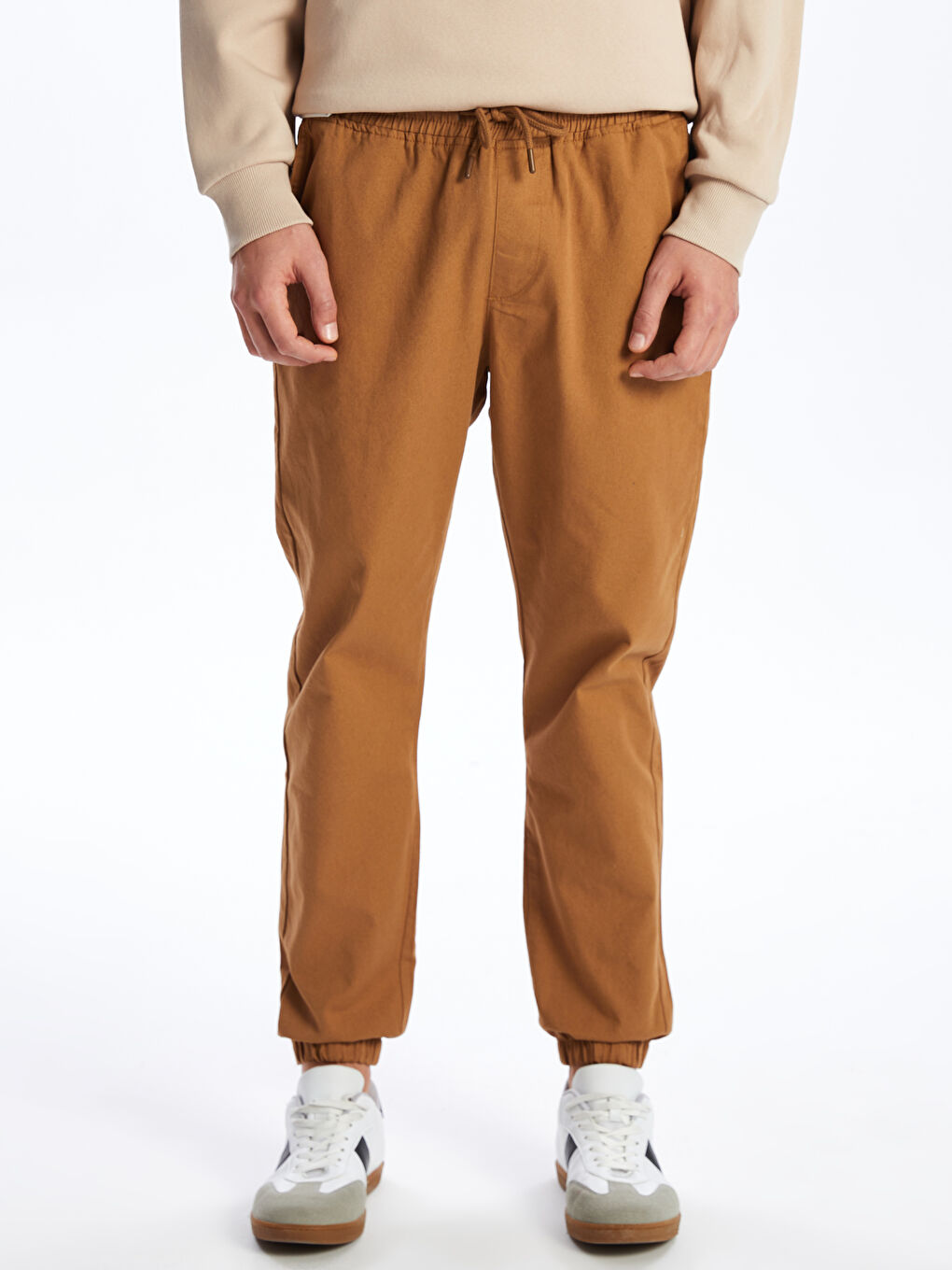 LCW ECO Bej Standart Kalıp Gabardin Erkek Jogger Pantolon - 1