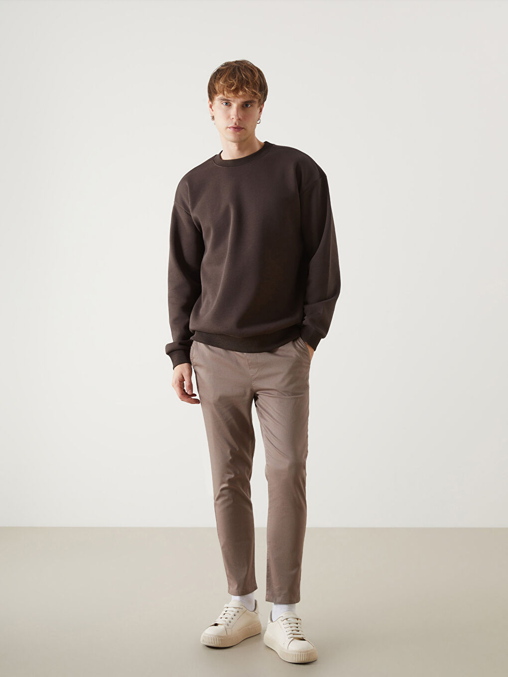 Bej Dar Kalıp Erkek Chino Pantolon