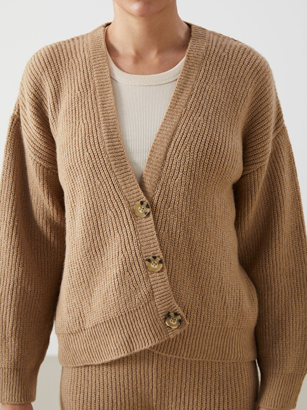 Cardigan pour Femmes à Encolure en V-2