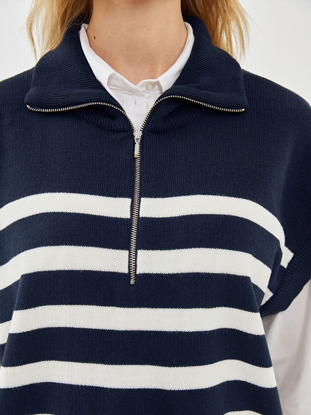 Funnel Neck Striped Women's Knitwear Sweater Vest-2