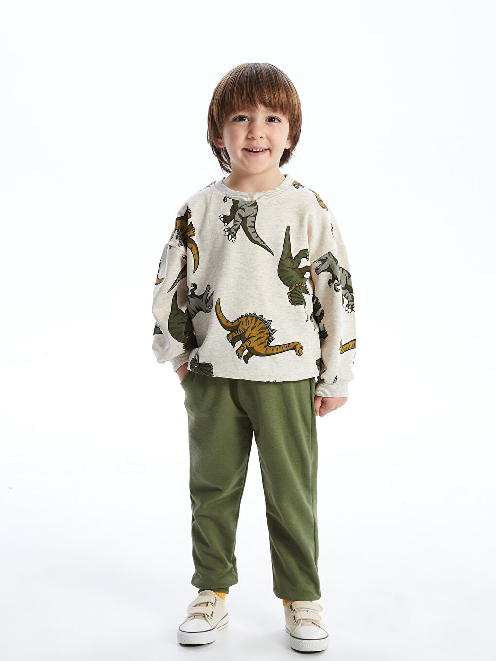 LCW Kids Beyaz Bisiklet Yaka Erkek Bebek Sweatshirt ve Eşofman Alt 2'li - 1