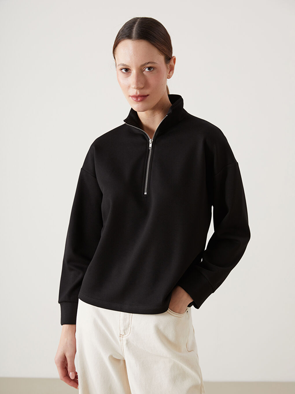 LCW Modest Siyah Dik Yaka Kadın Sweatshirt Tunik