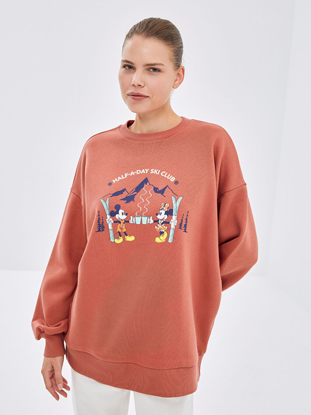 LCW Modest Kiremit Bisiklet Yaka Mickey Mouse Baskılı Oversize Kadın Kalın Sweatshirt