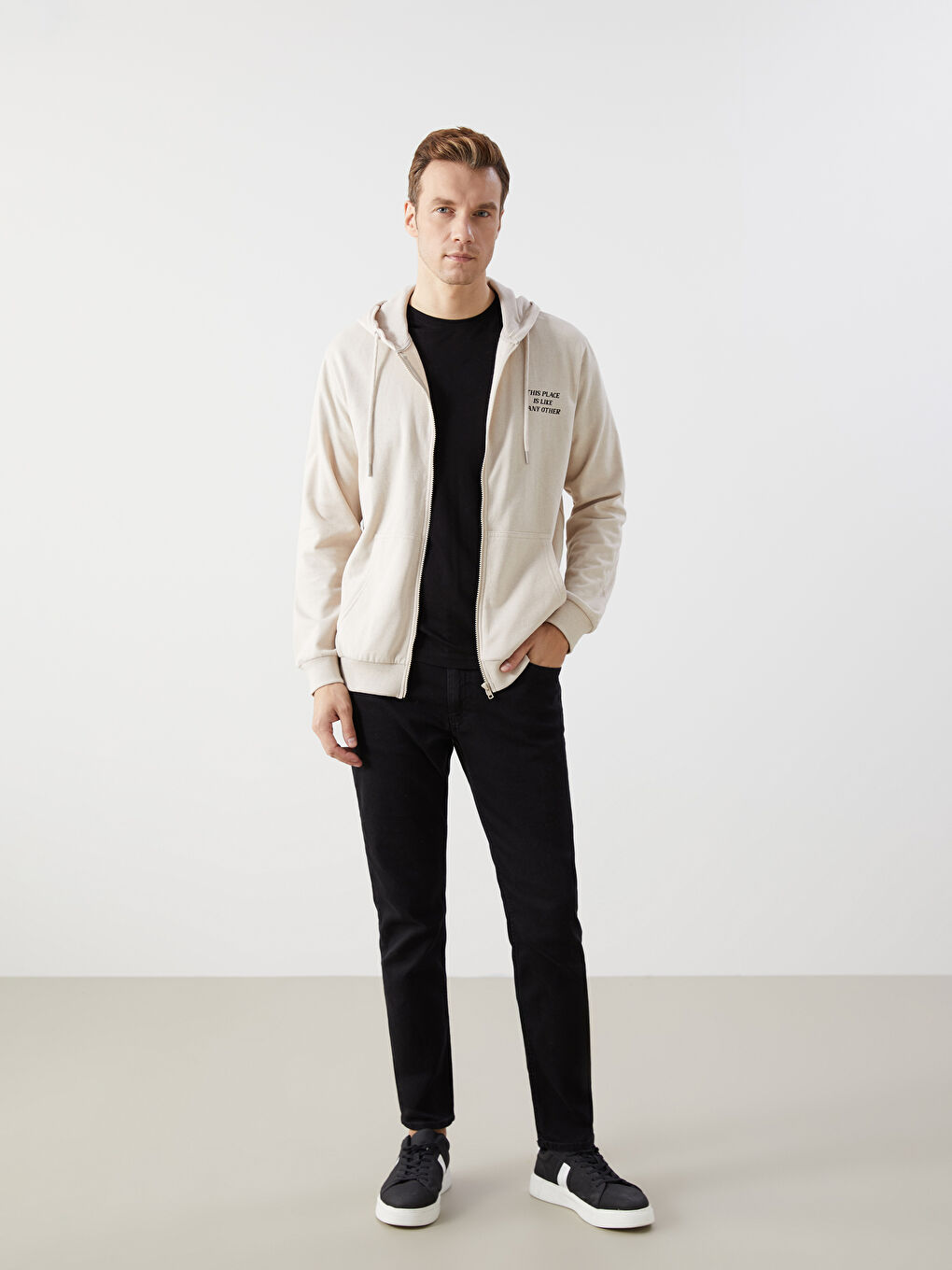 Bej Kapüşonlu Uzun Kollu Erkek Fermuarlı Sweatshirt-1