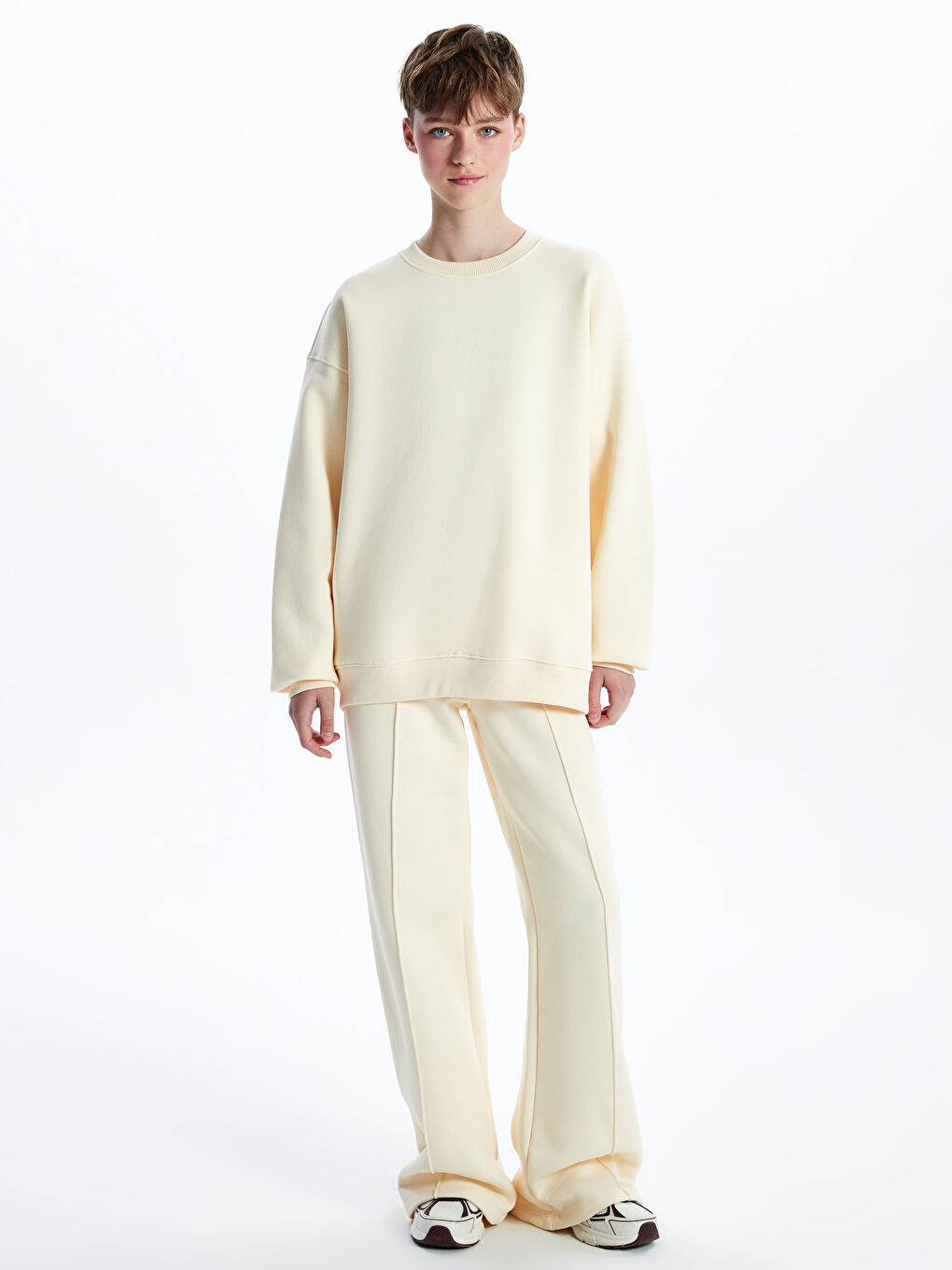 Bej Bisiklet Yaka Oversize Kadın Kalın Sweatshirt-1