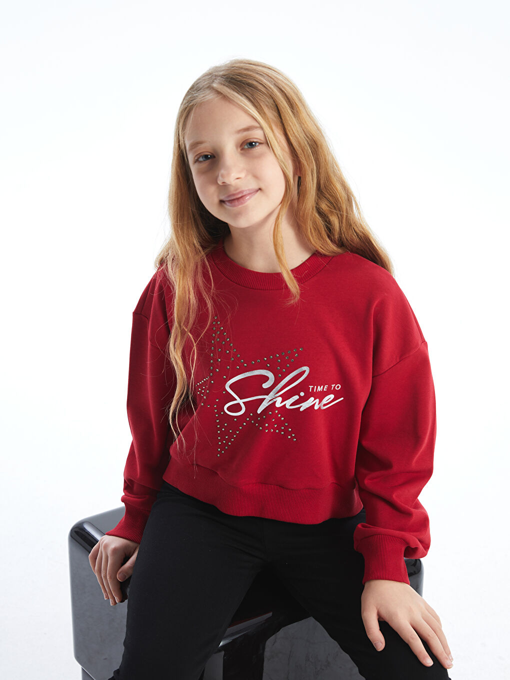 LCW Kids Crew Neck Rhinestone Embellished Girls' Sweatshirt -W4KF31Z4-R3N