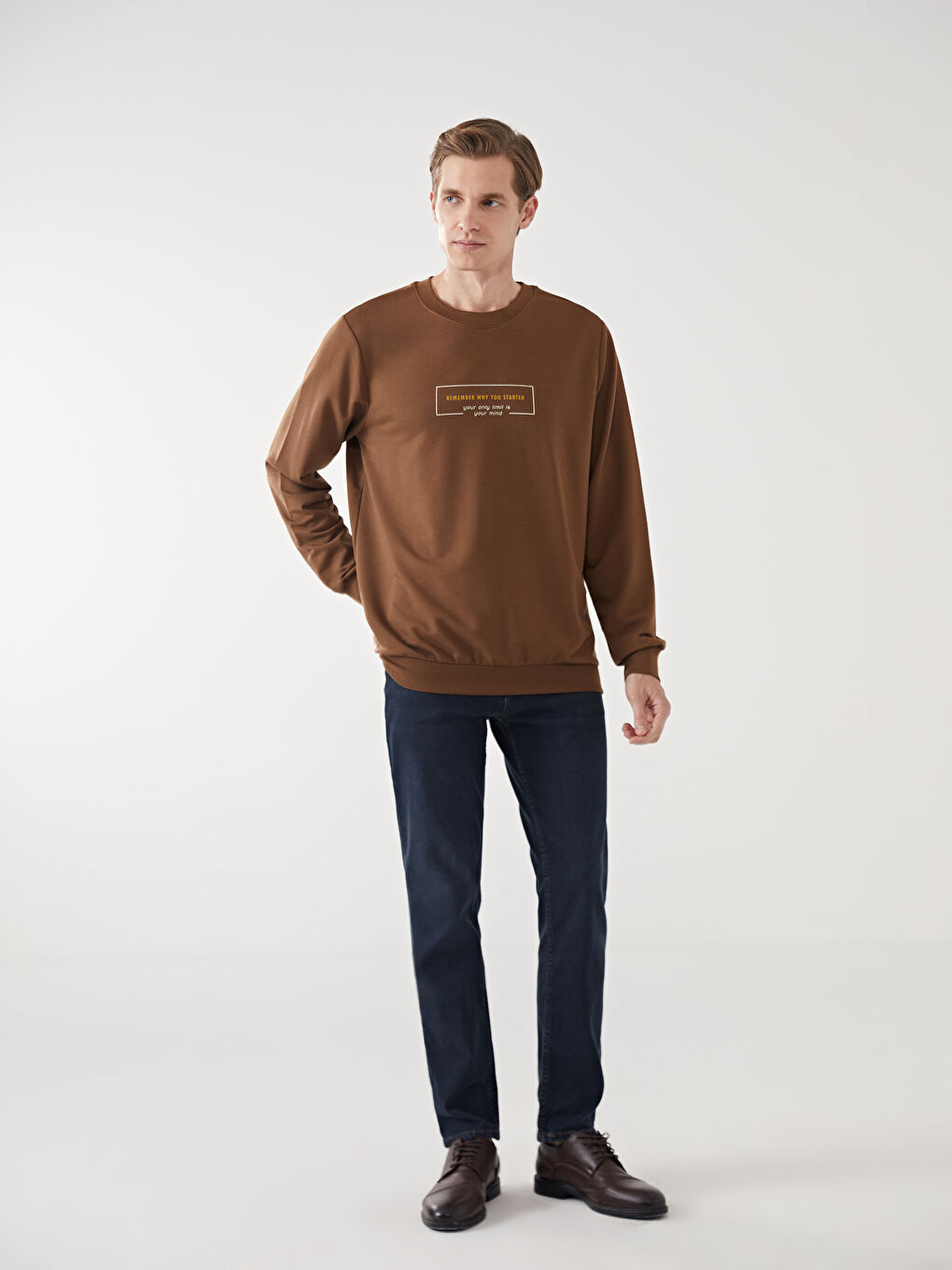 LCW ECO Kahverengi Bisiklet Yaka Uzun Kollu Baskılı Erkek Sweatshirt - 1