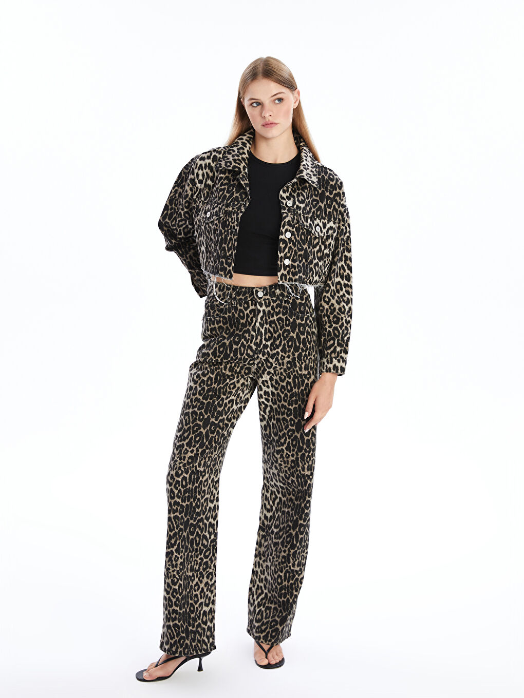 Kahverengi Standart Fit Leopar Desenli Kadın Pantolon