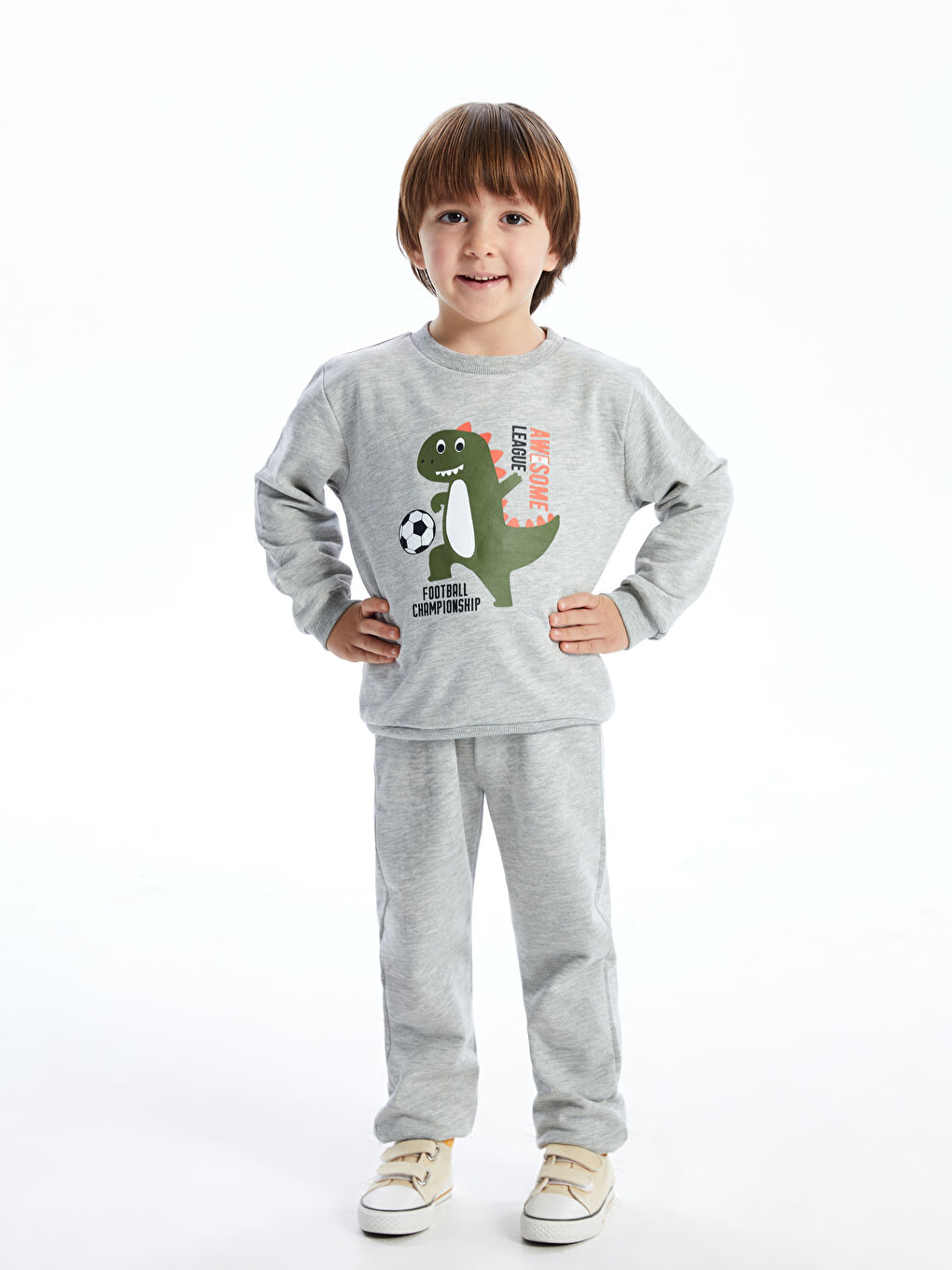 LCW Kids Gri Bisiklet Yaka Erkek Çocuk Sweatshirt ve Eşofman Alt 2'li