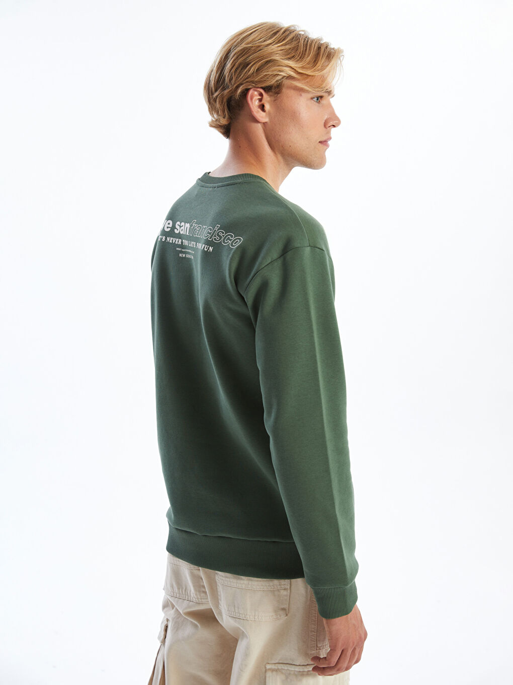 LCW ECO Yeşil Bisiklet Yaka Uzun Kollu Baskılı Erkek Sweatshirt