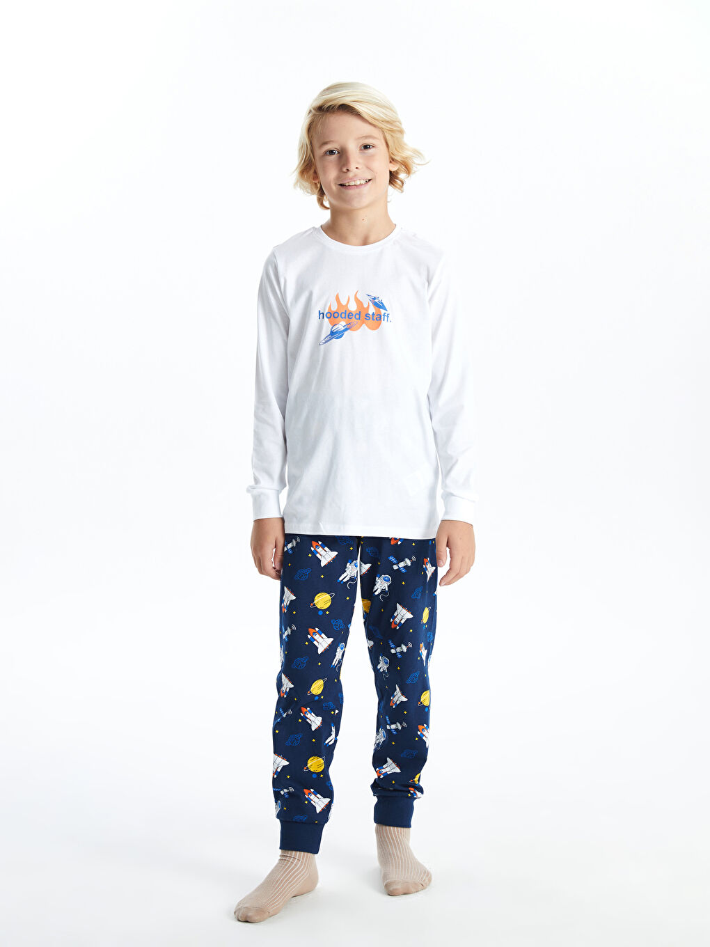 Beyaz Bisiklet Yaka Erkek Çocuk Pijama Takımı-1