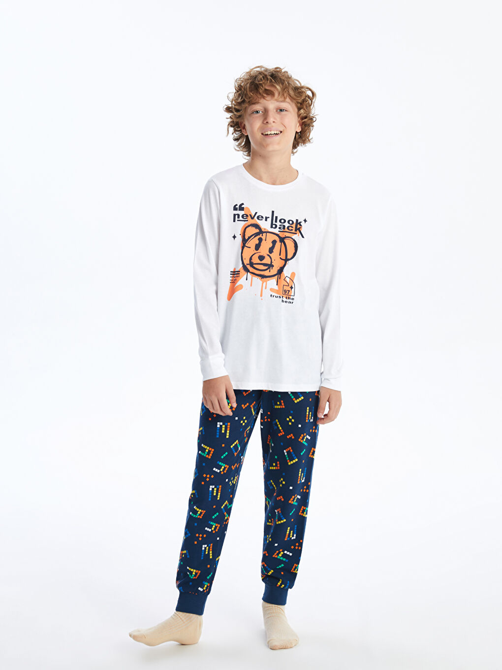 LCW Kids Beyaz Bisiklet Yaka Erkek Çocuk Pijama Takımı - 1