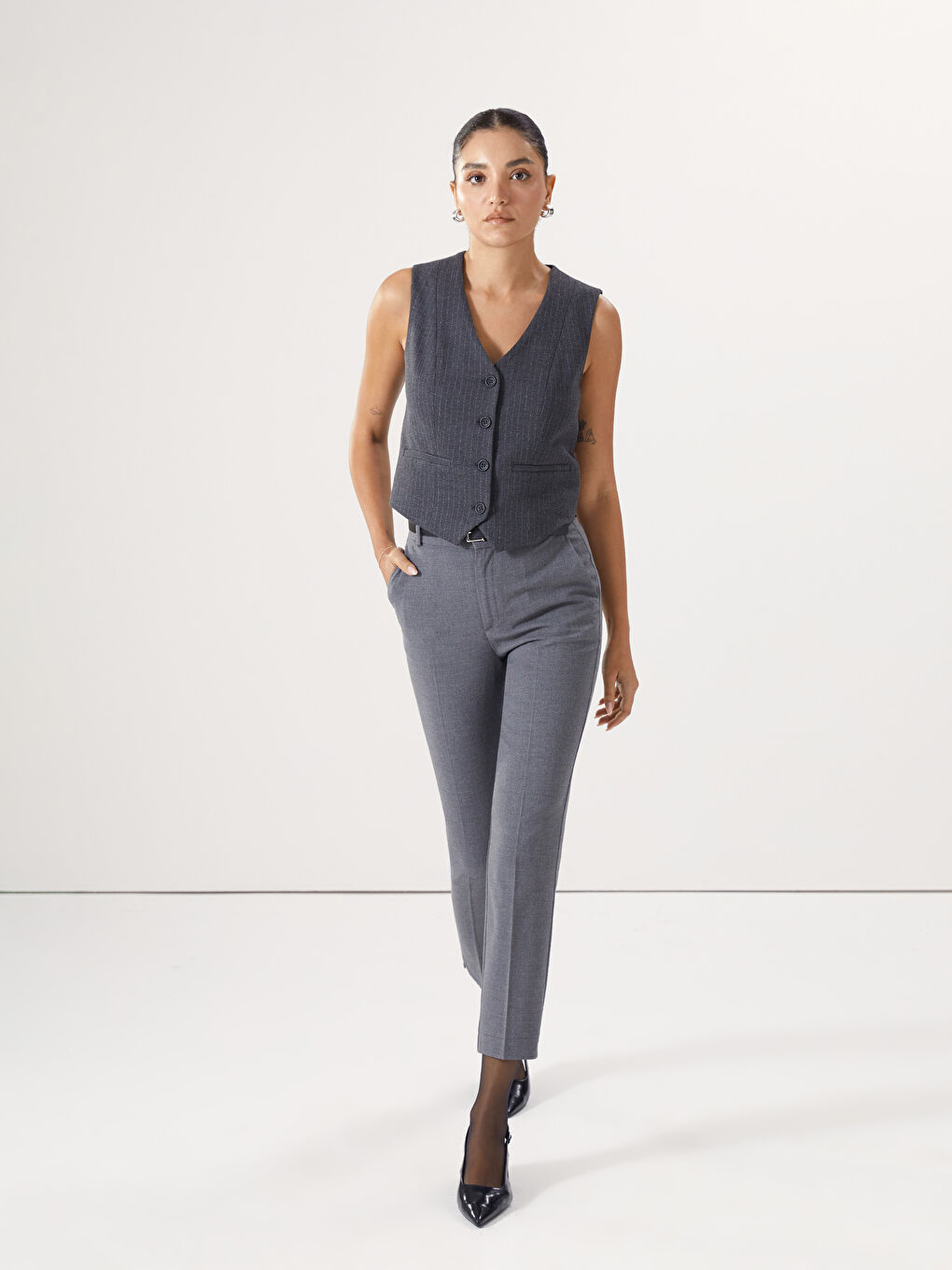 LCW Vision V-Neck Striped Women's Classic Waistcoat -W4KY19Z8-LE0