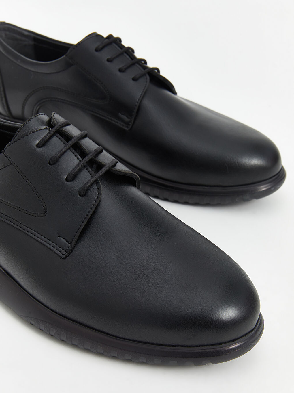 Siyah Deri Görünümlü Erkek Klasik Ayakkabı-2