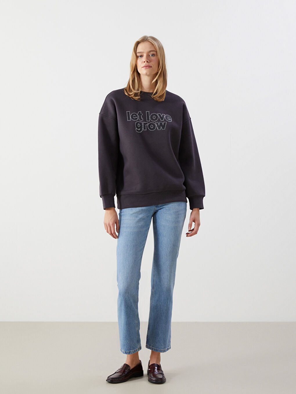 LCW Vision Antrasit Taş Baskılı Oversize Kadın Kalın Sweatshirt - 1