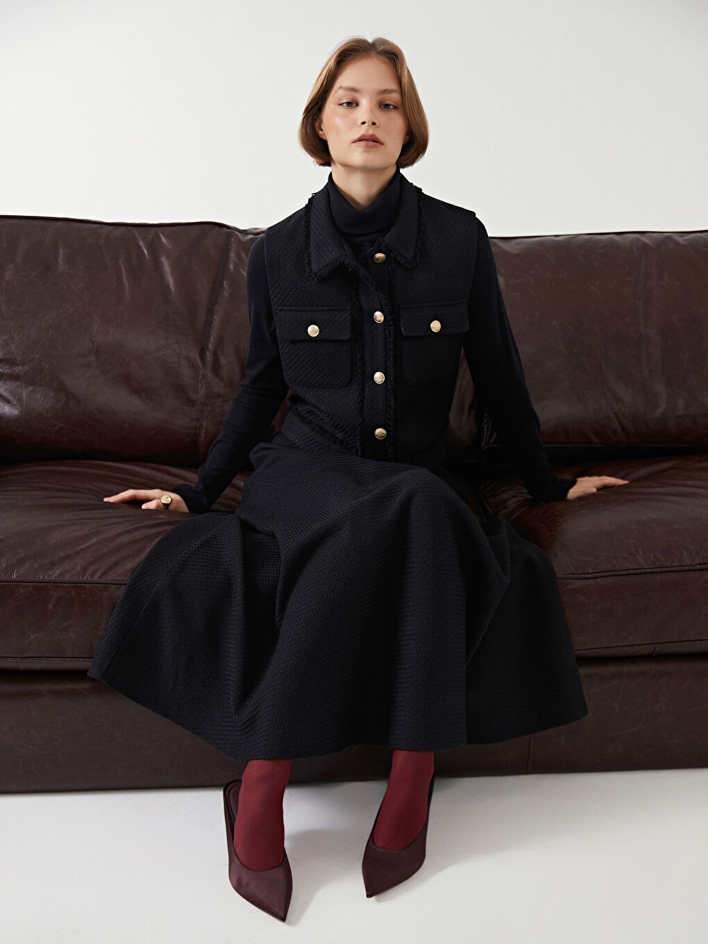 Siyah Loose Fit Dokulu Kadın Etek-2