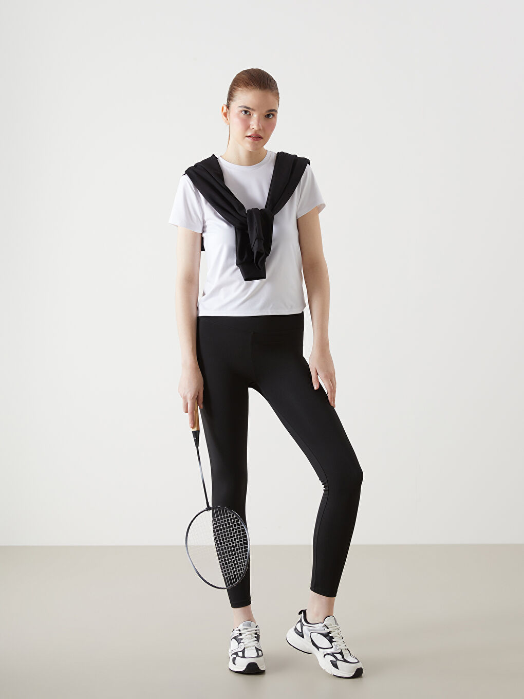 Siyah Beli Lastikli Kadın Tayt