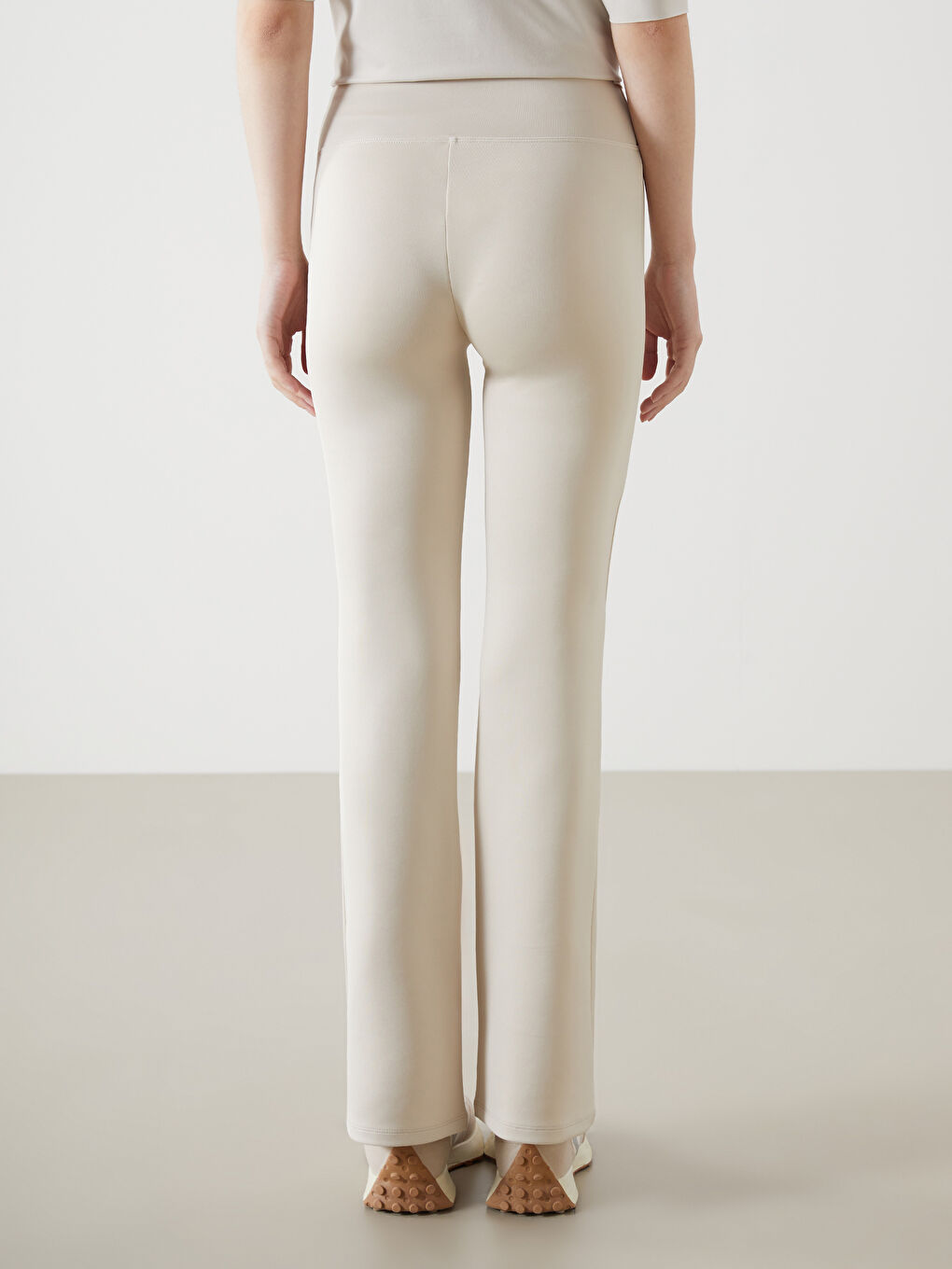 Gri Beli Lastikli İspanyol Paça Kadın Tayt Pantolon-3