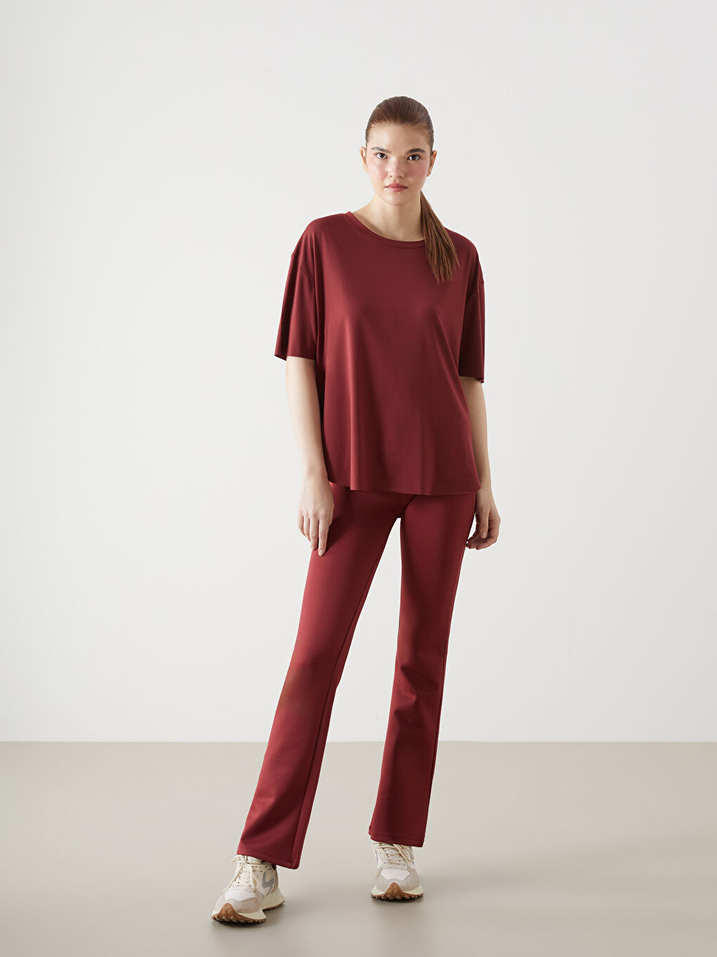 Bordo Beli Lastikli İspanyol Paça Kadın Tayt Pantolon