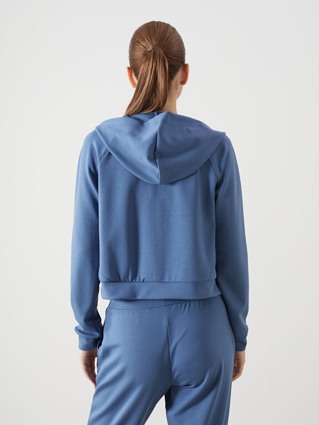 Mavi Kapüşonlu Baskılı Kadın Fermuarlı Sweatshirt-3