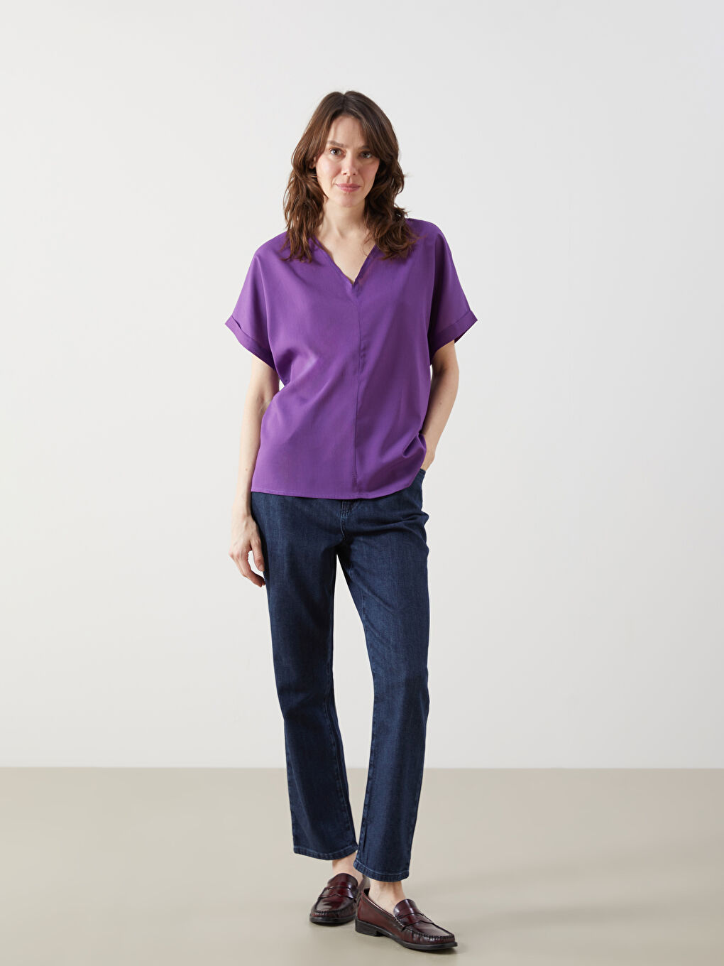V-Neck Textured Women's Blouse -W4L522Z8-VEL