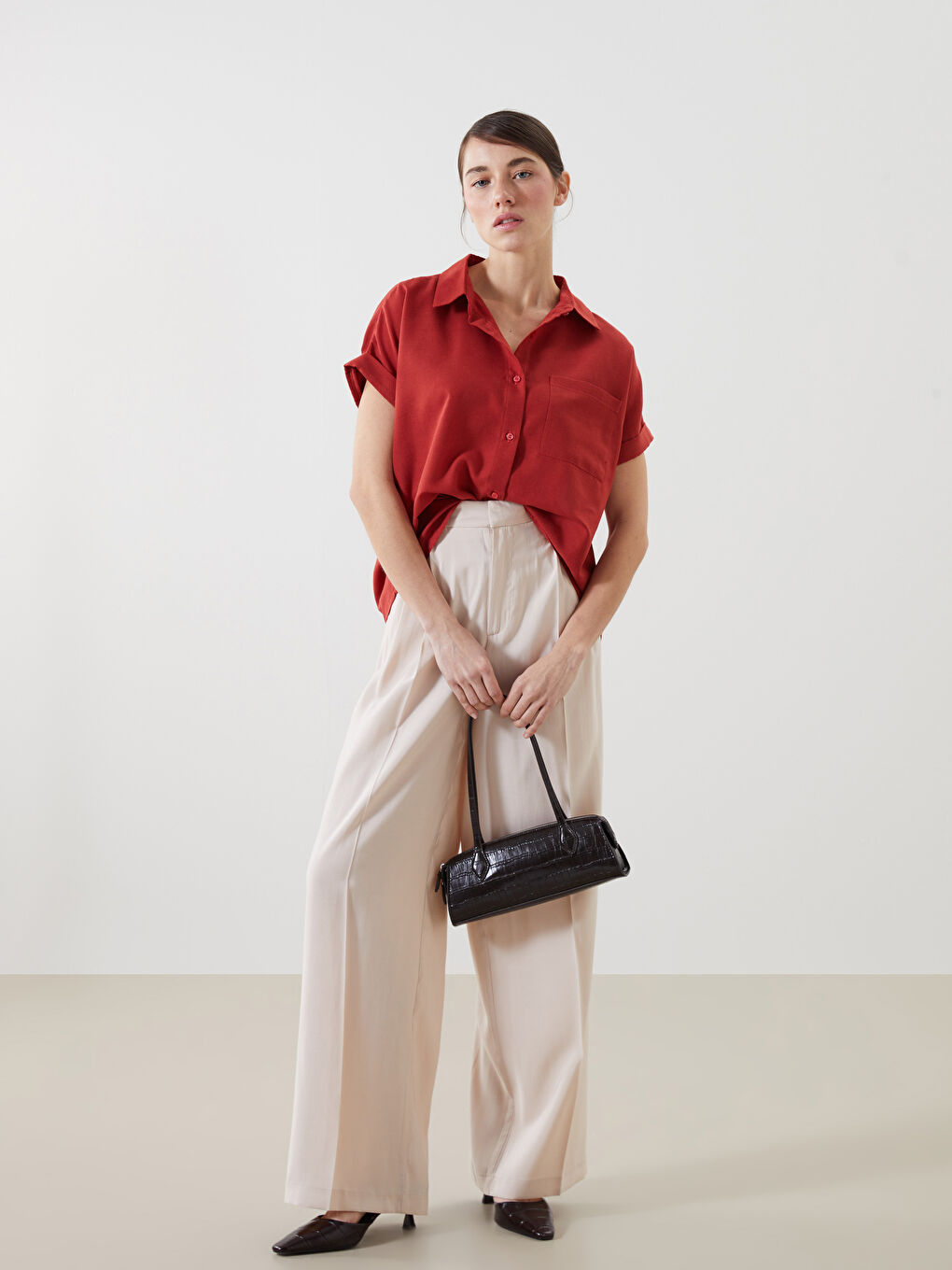 Short Sleeve Oversize Women's Shirt -W4L523Z8-M5T