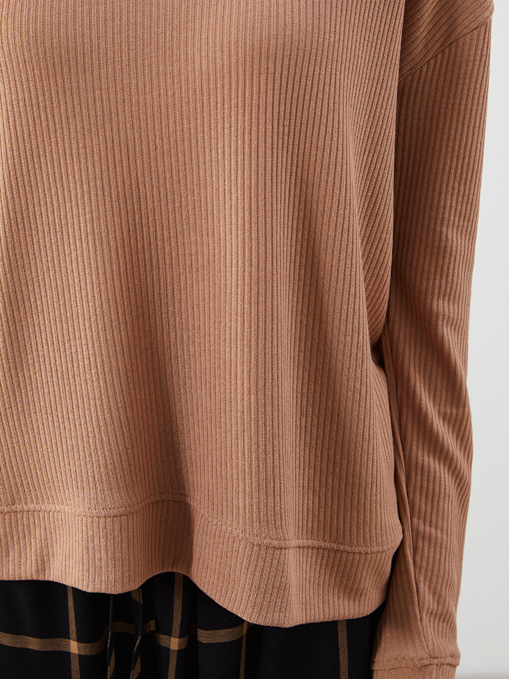 Kahverengi Bisiklet Yaka Dokulu Kadın Pijama Üstü-2