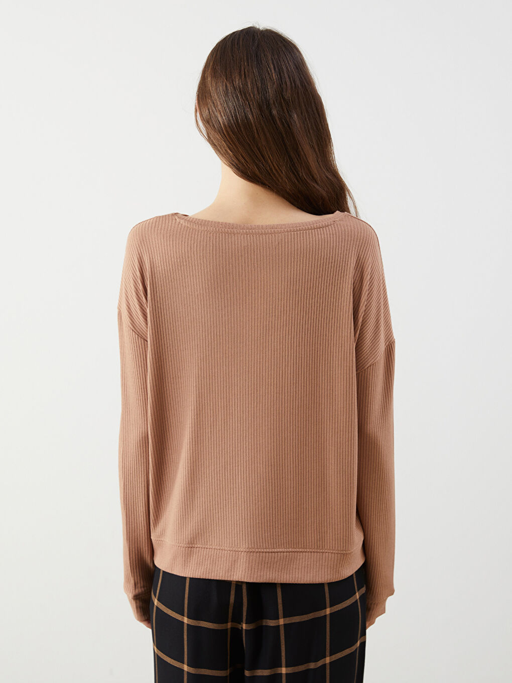 Kahverengi Bisiklet Yaka Dokulu Kadın Pijama Üstü-3