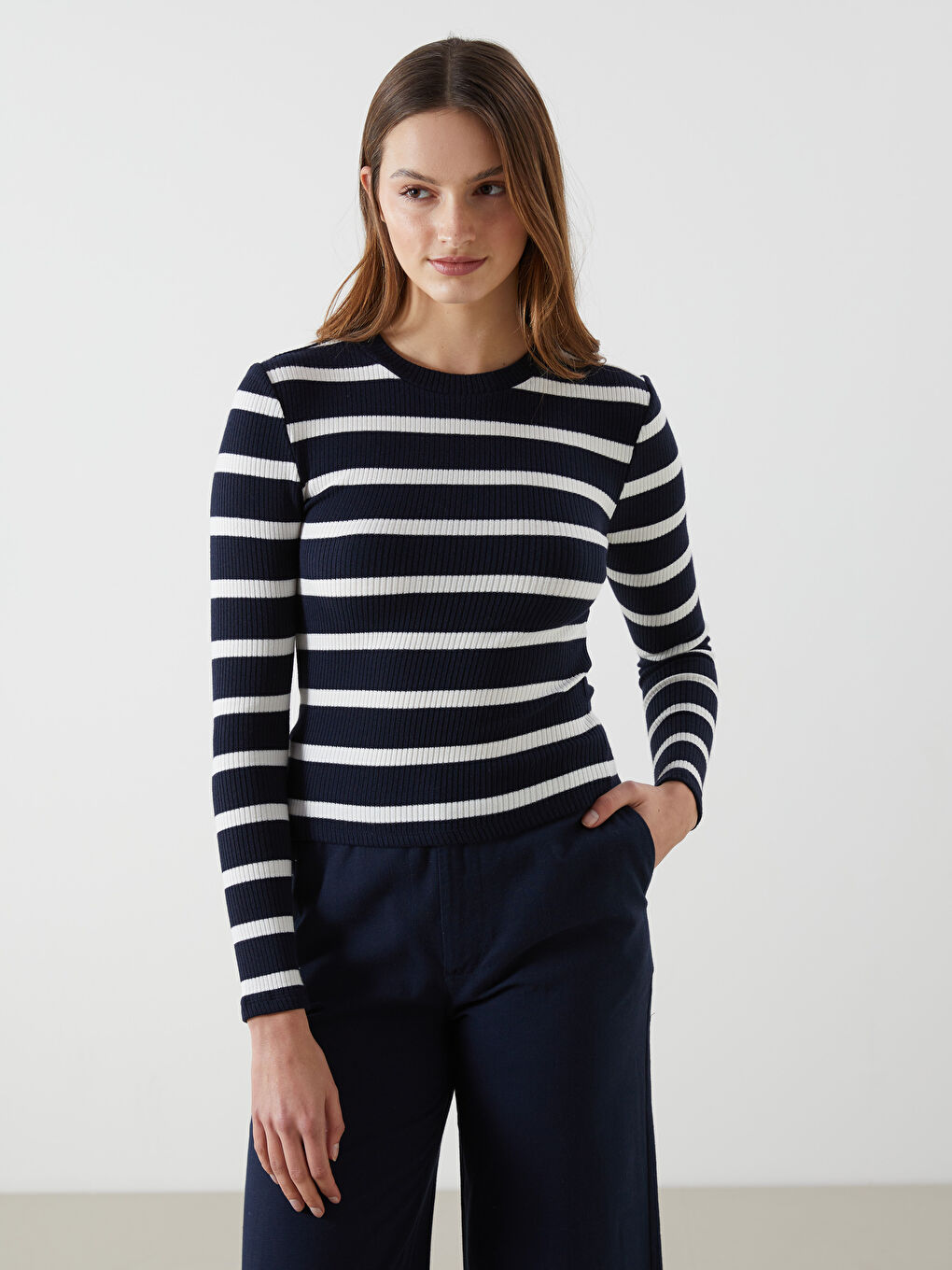 Lacivert Bisiklet Yaka Çizgili Kadın Body