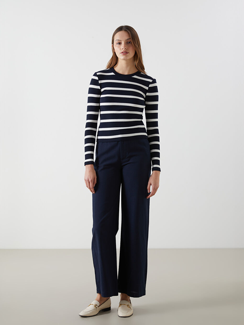 Lacivert Bisiklet Yaka Çizgili Kadın Body-1