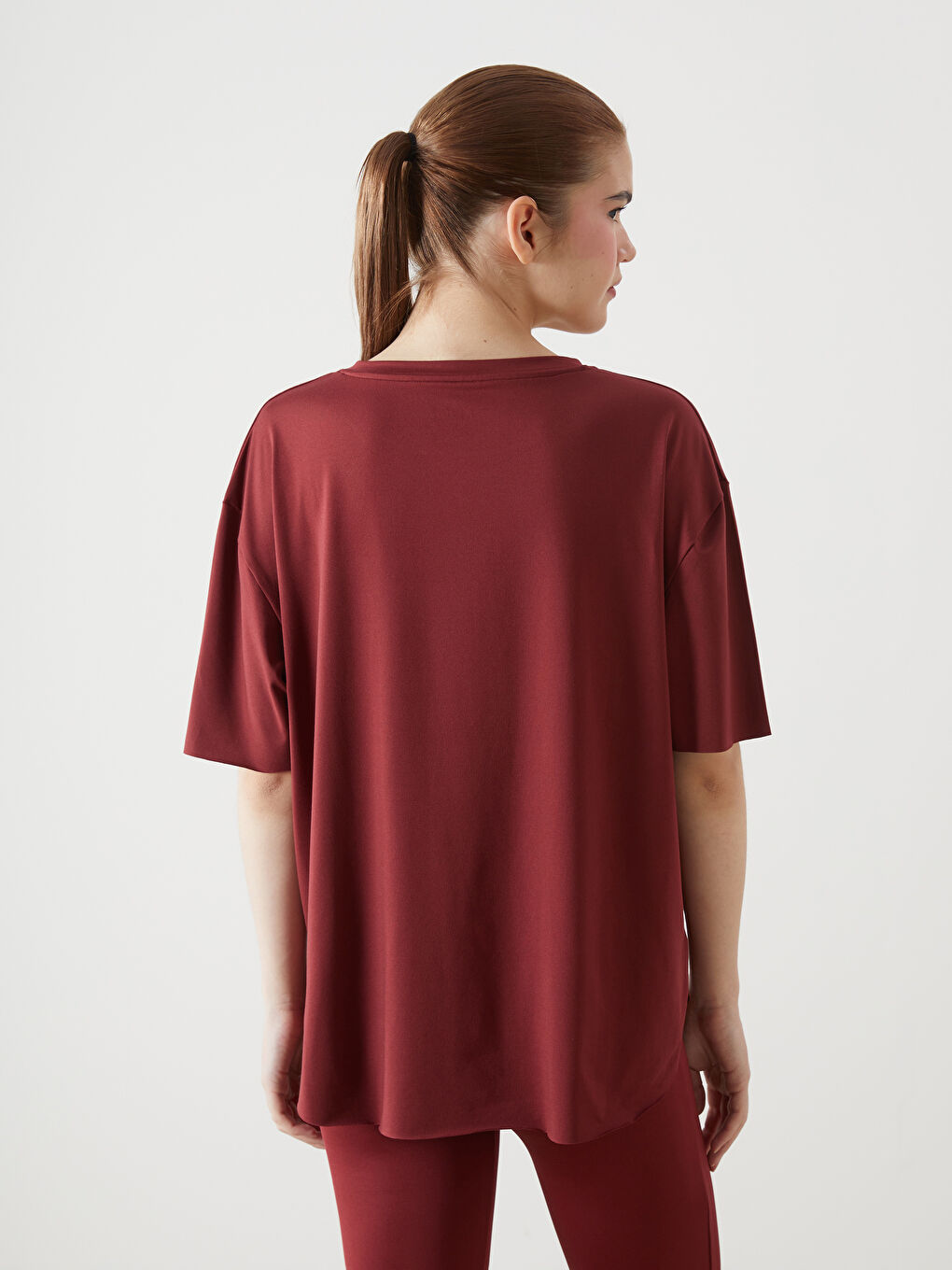 Bordo Bisiklet Yaka Kadın Spor Tişört-3