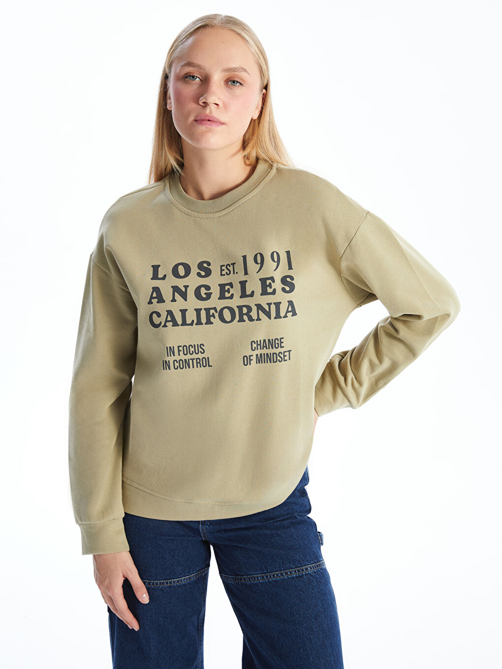 LC WAIKIKI Yeşil Bisiklet Yaka Los Angeles Baskılı Kadın Sweatshirt