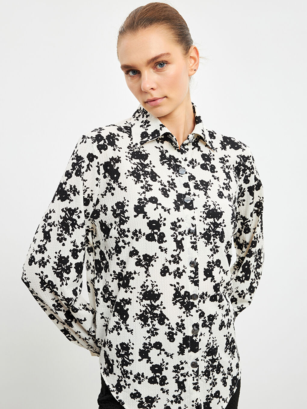 Collared Neck Long Sleeve Women's Shirt