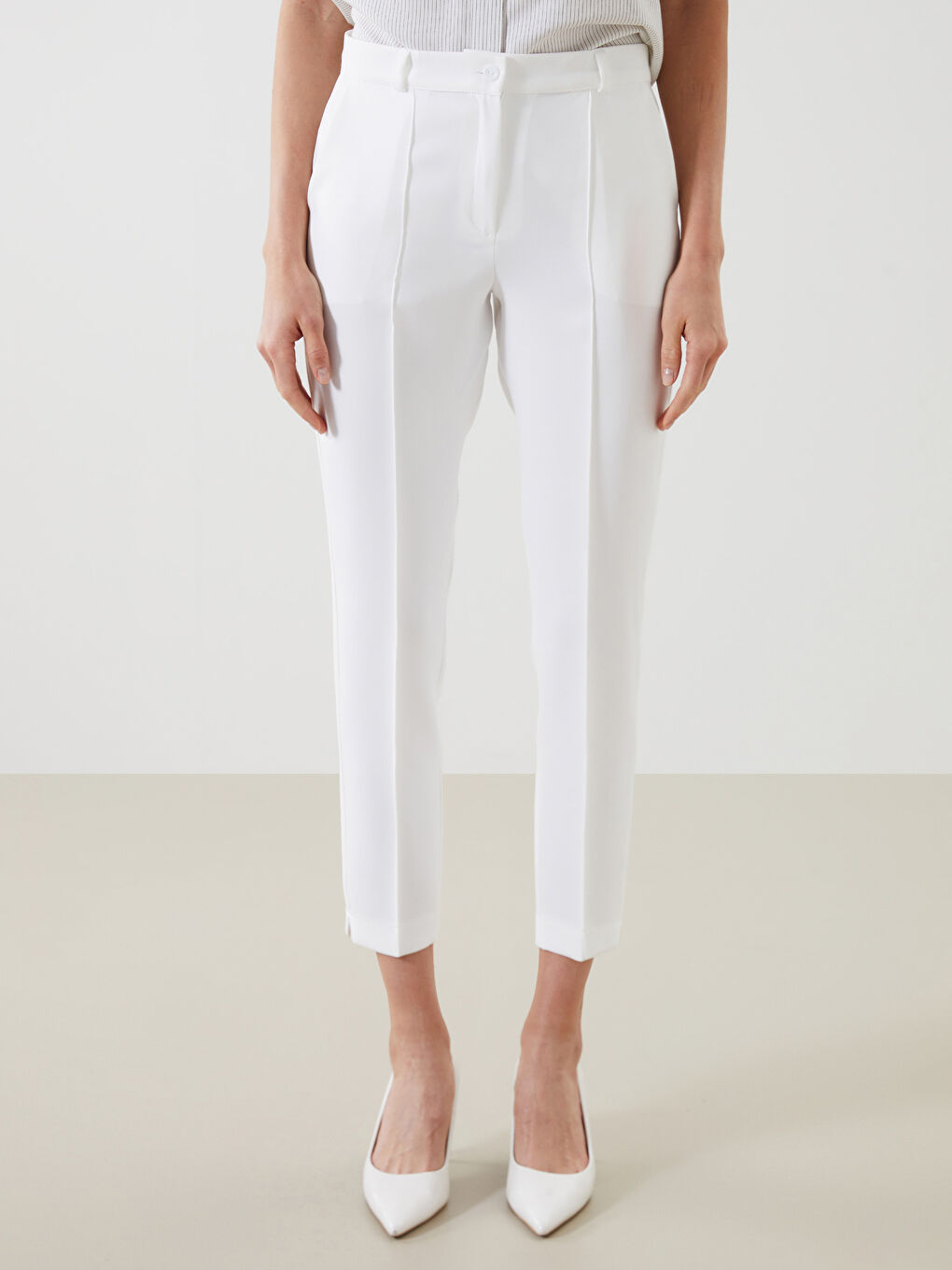 Slim Fit Women's Pleated Trousers -W4LH75Z8-Q6K