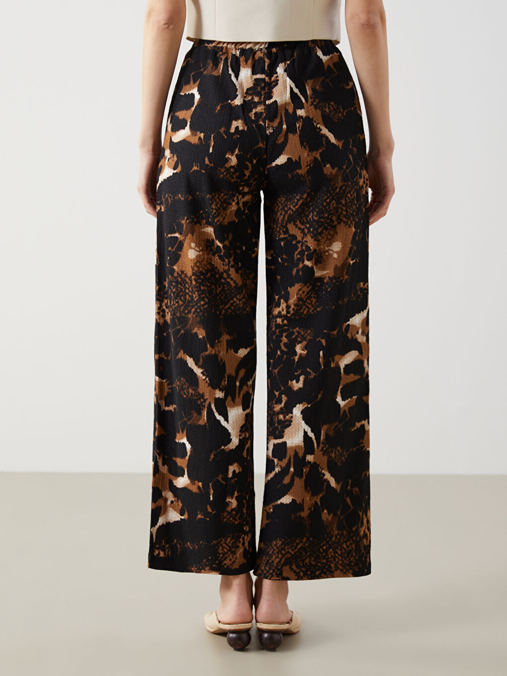 Elasticated Waist Leopard Print Women's Trousers-3