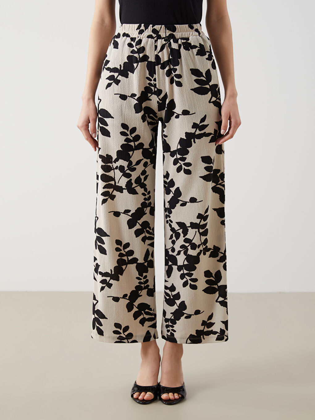 Elasticated Waist Floral Women's Trousers-1