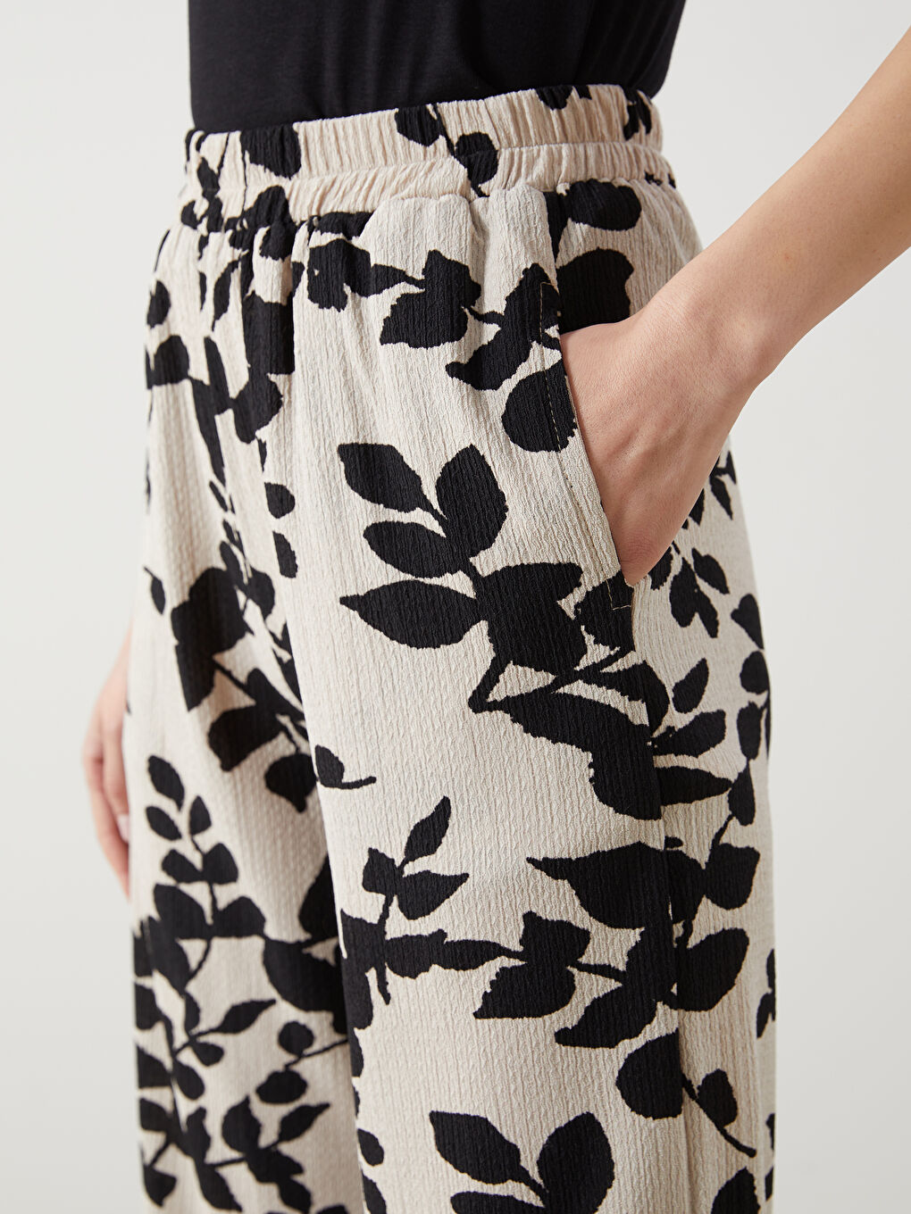 louren / flower jacquard half pants｜Yahoo!フリマ（旧PayPay