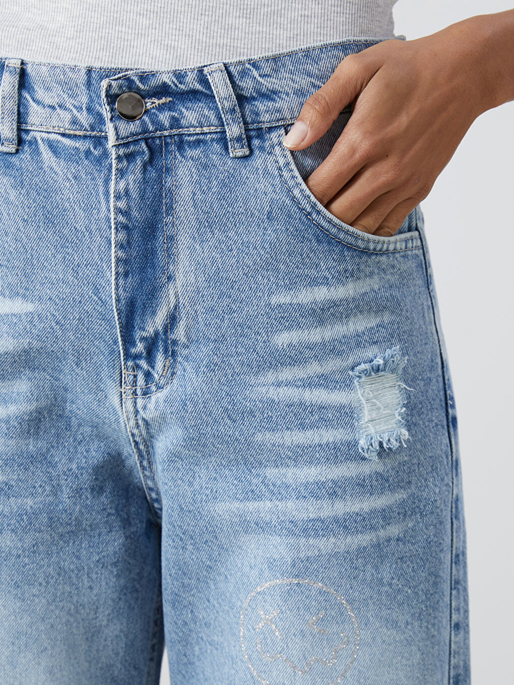 Straight Fit Ripped Detail Patterned Women's Jeans-2