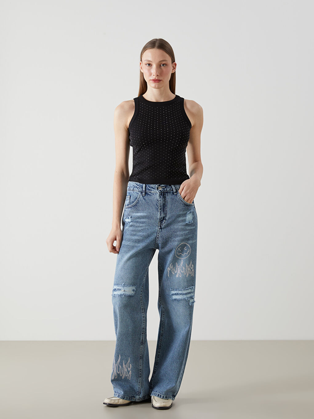 Straight Fit Ripped Detail Patterned Women's Jeans