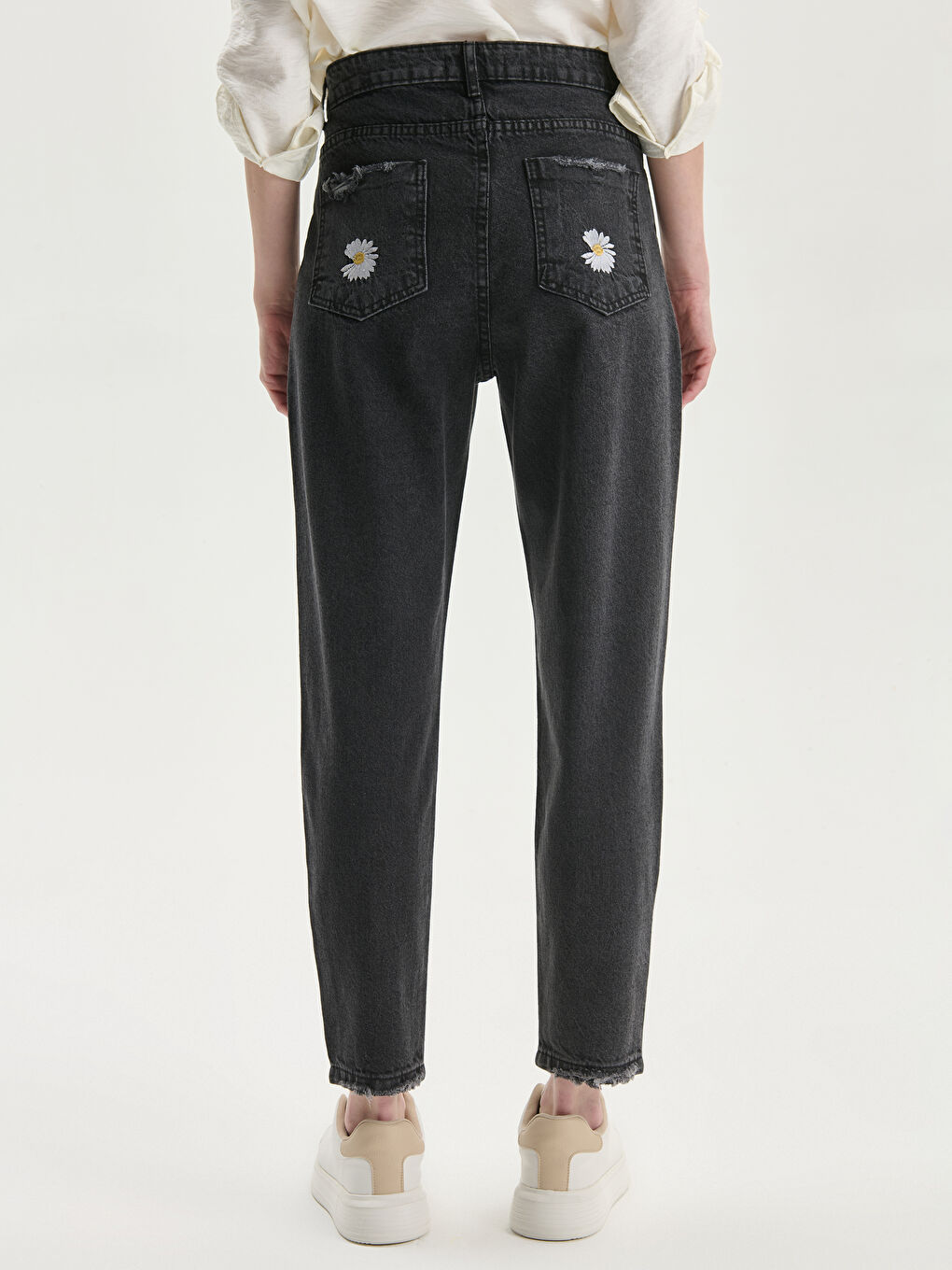 Mom Fit Floral Women's Jeans-3