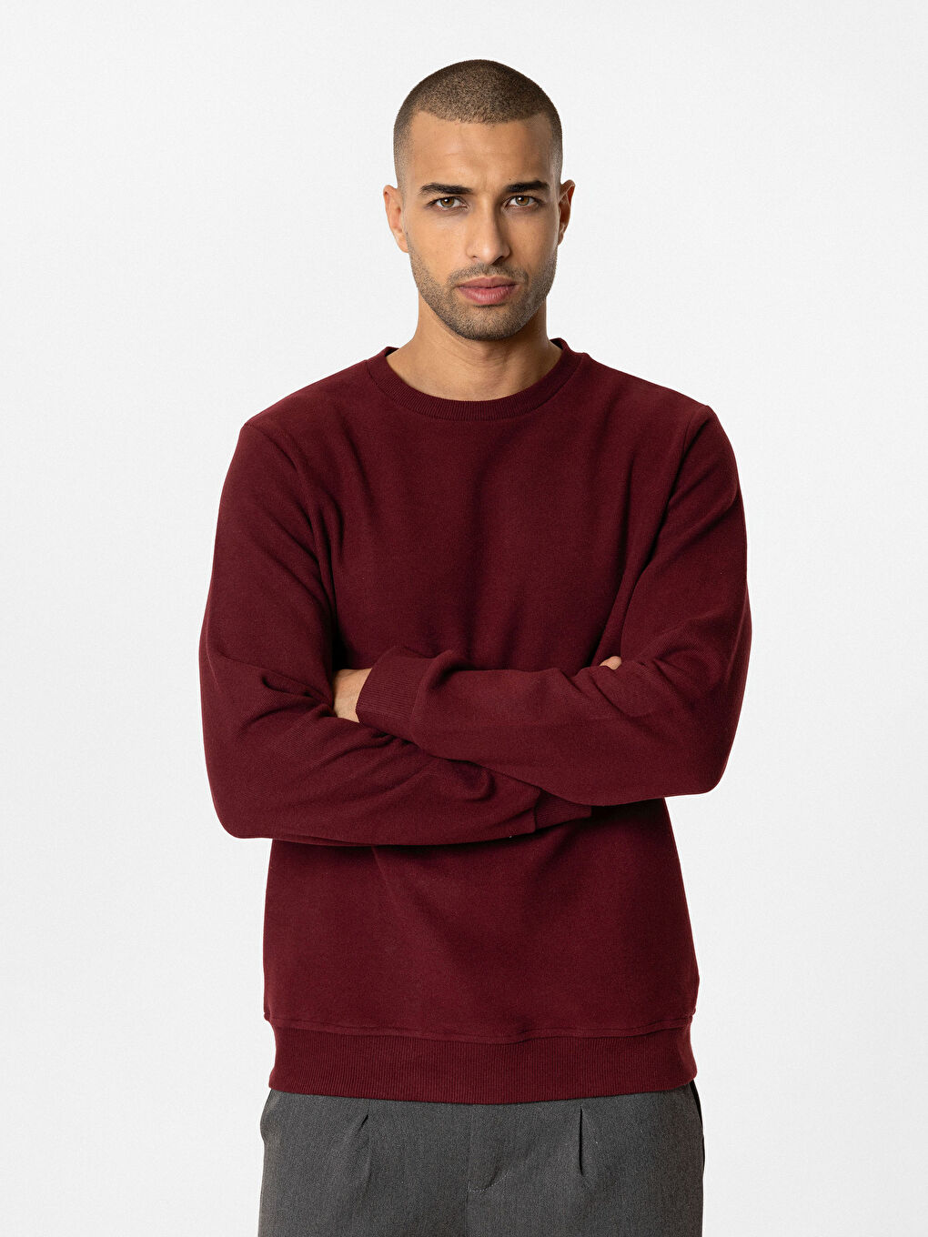 LCWAIKIKI Classic Bordo Bisiklet Yaka Uzun Kollu Erkek Sweatshirt