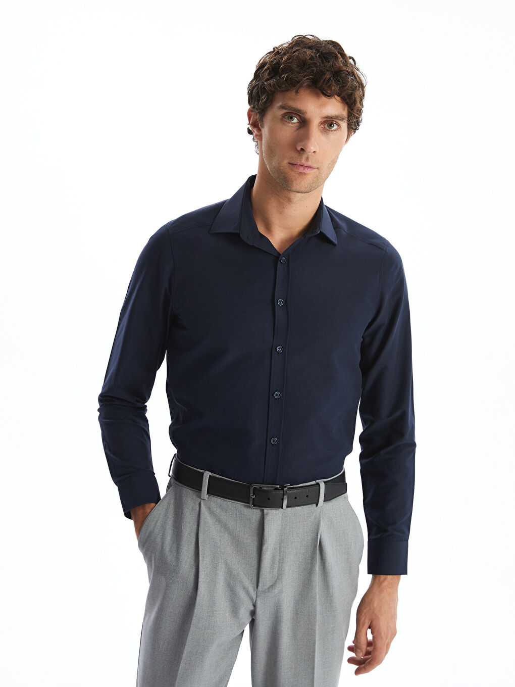 LCWAIKIKI Formal Slim Fit Long Sleeve Poplin Men's Shirt -W50808Z8-CRP