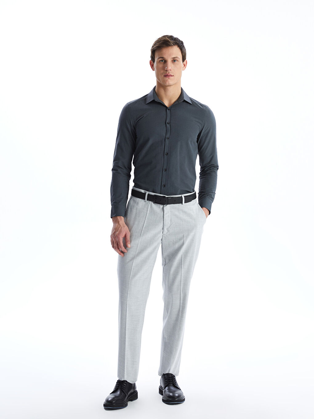 LCWAIKIKI Formal قميص رجالي سليم فيت بكم طويل من بوبلين -W50808Z8-CWN