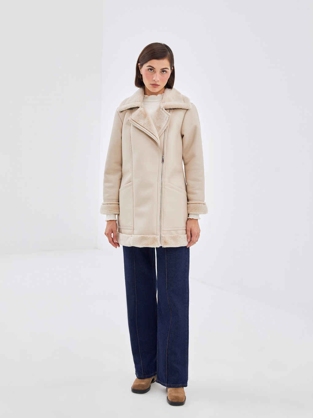 LCW Modest Manteau En Simili Cuir BEIGE Femme W51605Z8 V5Q LC Waikiki
