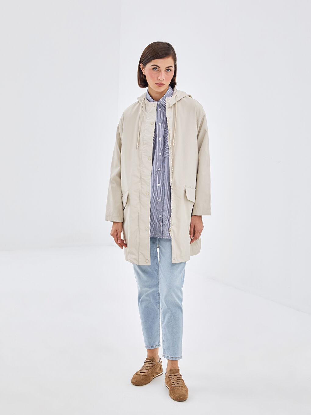LCW Modest Women's Hooded Plain Raincoat -W51794Z8-YBA