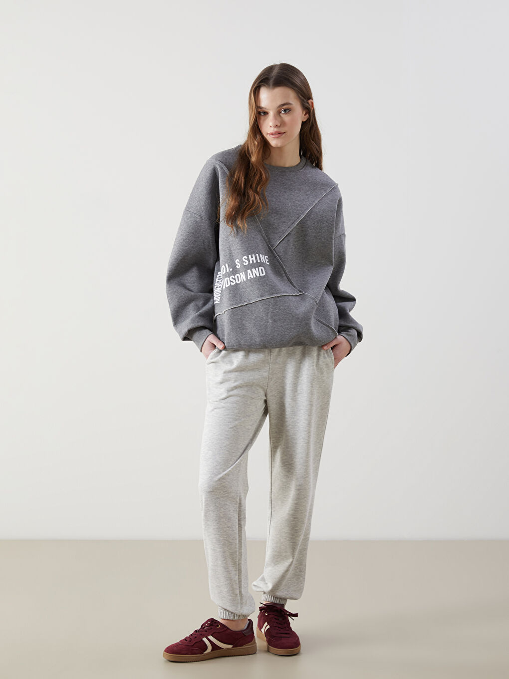 Crew Neck Printed Women's Sweatshirt-1