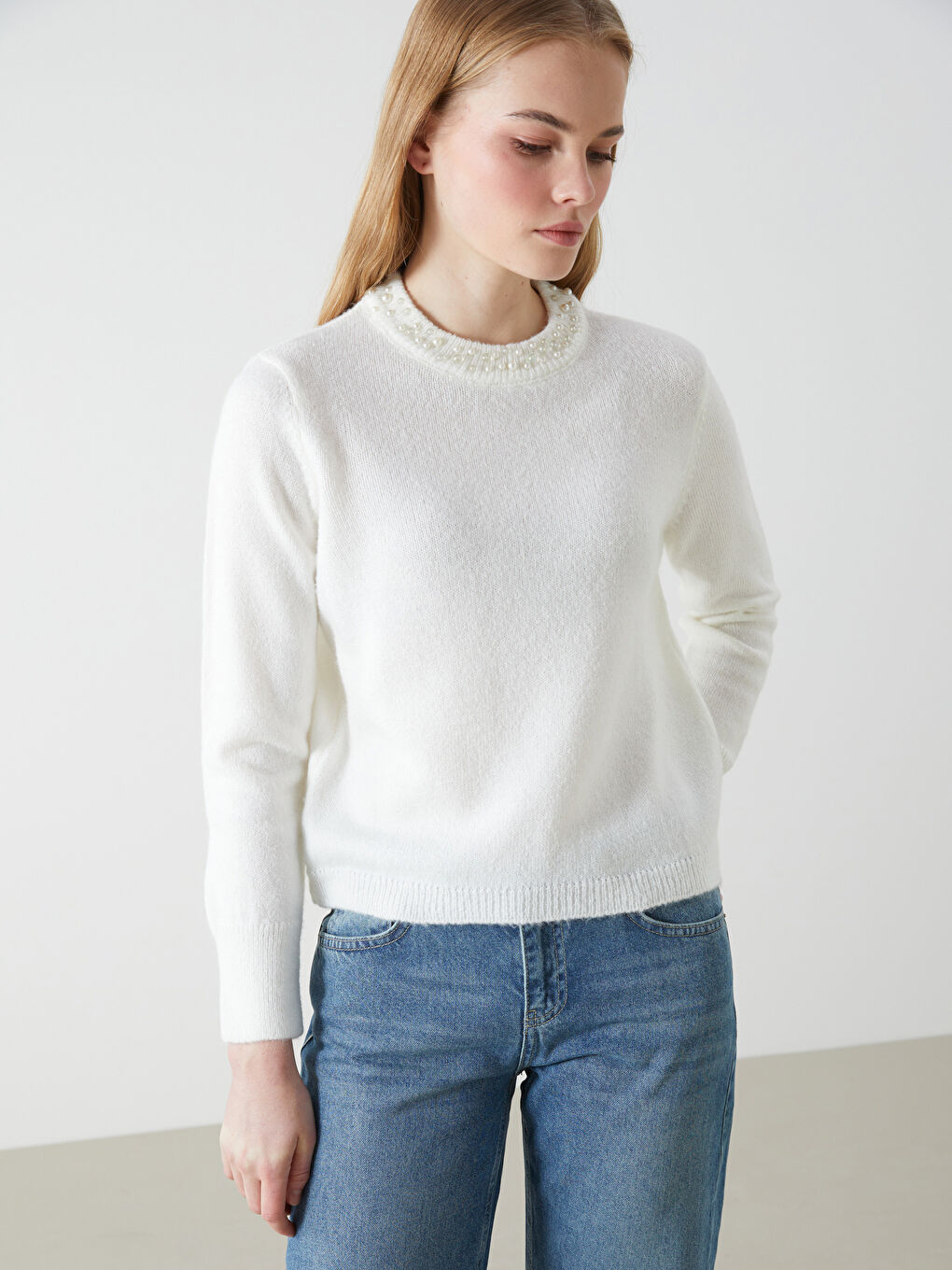Crew Neck Rhinestone Embellished Women's Knit Sweater -W4LN11Z8-FDU